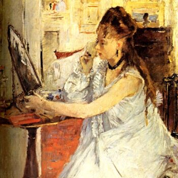 1877 Young woman powdering itself