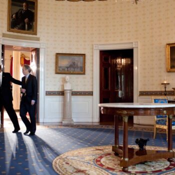 Barack Obama and Steven Chu in the Blue Room