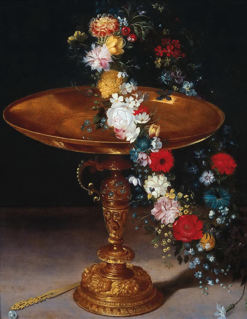 Bowl with wreath